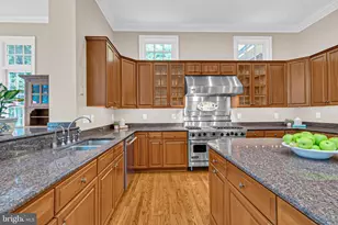 8600 Cathedral Forest Dr, Fairfax Station, VA 22039 - Photo 26