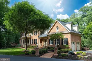 8600 Cathedral Forest Dr, Fairfax Station, VA 22039 - Photo 6