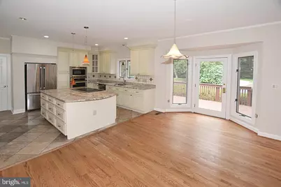 10190 Akhtamar Drive, Great Falls, VA 22066 - Photo 16