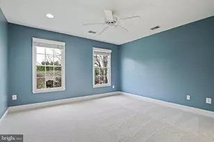 1706 Broadfield Ln, Vienna, VA 22182 - Photo 44