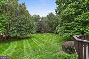1706 Broadfield Ln, Vienna, VA 22182 - Photo 2