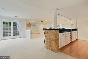 1706 Broadfield Ln, Vienna, VA 22182 - Photo 50