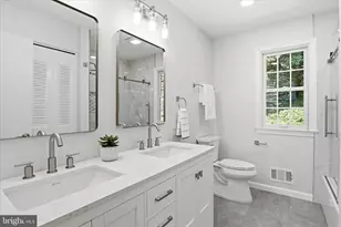 103 Saratoga Way NE, Vienna, VA 22180 - Photo 38