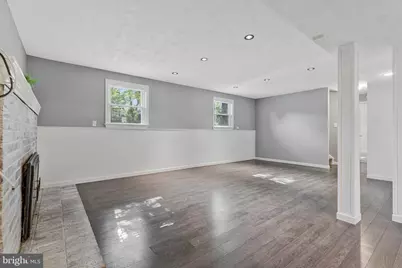1105 Clarke Street, Herndon, VA 20170 - Photo 32
