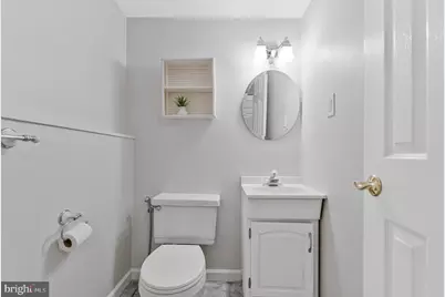 1105 Clarke Street, Herndon, VA 20170 - Photo 38