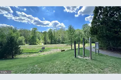5231 Winter View Drive, Alexandria, VA 22312 - Photo 28