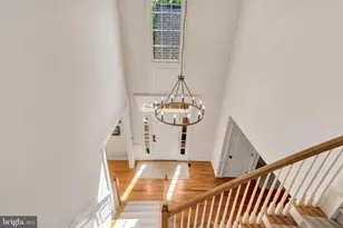 5231 Winter View Dr, Alexandria, VA 22312 - Photo 8