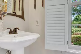5231 Winter View Dr, Alexandria, VA 22312 - Photo 56