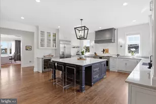 303 Salsbury Ln NW, Vienna, VA 22180 - Photo 18