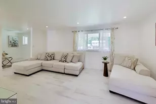 5510 Eastbourne Dr, Springfield, VA 22151 - Photo 6