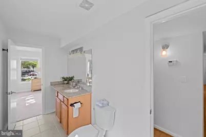 3179 Summit Square Drive #2-C4, Oakton, VA 22124 - Photo 24