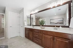 9805 Amsterdam St, Lorton, VA 22079 - Photo 28