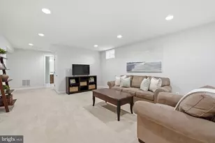 9805 Amsterdam St, Lorton, VA 22079 - Photo 42
