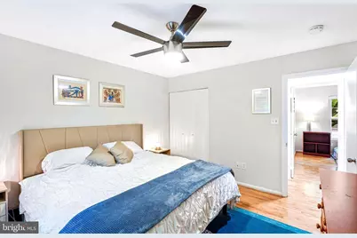 12617 Glenbrooke Woods Drive, Herndon, VA 20171 - Photo 10