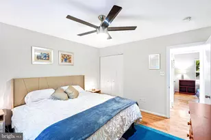 12617 Glenbrooke Woods Dr, Herndon, VA 20171 - Photo 10