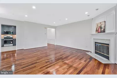 12729 Fair Crest Court #304, Fairfax, VA 22033 - Photo 8