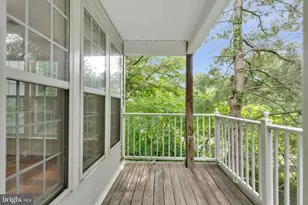 12729 Fair Crest Ct, Fairfax, VA 22033 - Photo 26