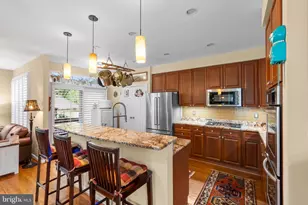 5259 Cozy Glen Ln, Alexandria, VA 22312 - Photo 8