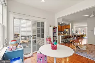12922 Starters Ln, Fairfax, VA 22033 - Photo 18