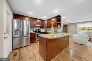 12772 Bradwell Rd, Herndon, VA 20171 - Photo 10