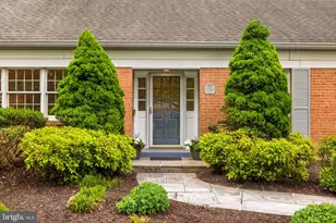 2501 Duxbury Pl, Alexandria, VA 22308 - Photo 2
