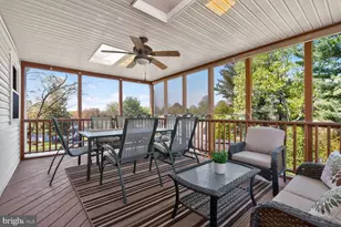 2806 Logway Rd, Vienna, VA 22181 - Photo 10