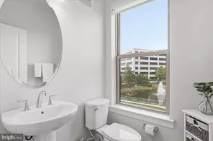 13600 Innovation Station Loop, Herndon, VA 20171 - Photo 16