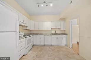 2116 Green Watch Way, Reston, VA 20191 - Photo 10