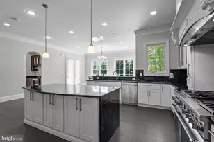9889 Oxcrest Dr, Fairfax Station, VA 22039 - Photo 28