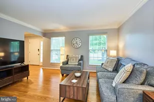 2314 Colts Brook Dr, Reston, VA 20191 - Photo 10