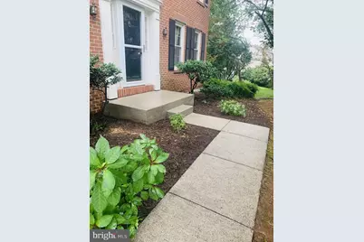 13312 Glen Taylor Lane, Herndon, VA 20171 - Photo 4
