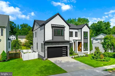 1110 Hillcrest Drive SW, Vienna, VA 22180 - Photo 6