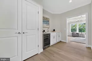 8904 Higdon Dr, Vienna, VA 22182 - Photo 30