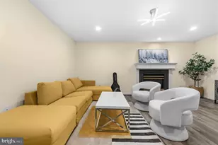 6025 McAlester Way, Centreville, VA 20121 - Photo 24