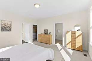 13385 Launders St, Herndon, VA 20171 - Photo 18
