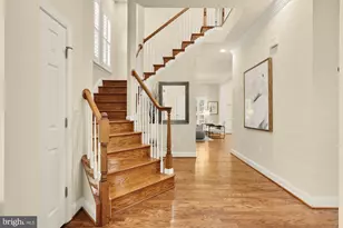 5978 Manorview Way, Alexandria, VA 22315 - Photo 4
