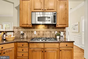 5978 Manorview Way, Alexandria, VA 22315 - Photo 10