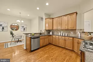 5978 Manorview Way, Alexandria, VA 22315 - Photo 12