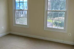 8904 Ashgrove House Ln, Vienna, VA 22182 - Photo 10