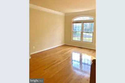 8904 Ashgrove House Lane, Vienna, VA 22182 - Photo 6