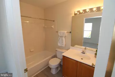 6385 Michael Robert Drive, Springfield, VA 22150 - Photo 12