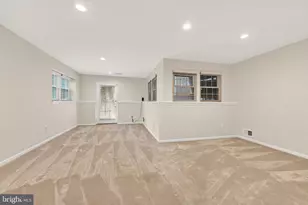 1409 Park Garden Ln, Reston, VA 20194 - Photo 32