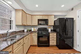 1409 Park Garden Ln, Reston, VA 20194 - Photo 18