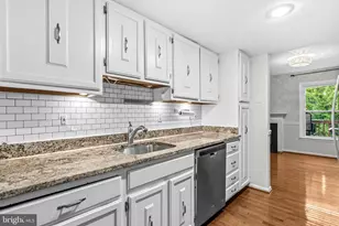 6279 Kerrydale Dr, Springfield, VA 22152 - Photo 14