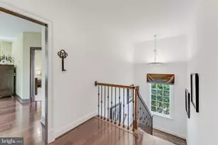 9113 Dara Ln, Great Falls, VA 22066 - Photo 58