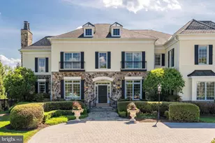 9113 Dara Ln, Great Falls, VA 22066 - Photo 2