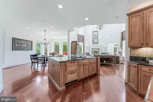 9113 Dara Ln, Great Falls, VA 22066 - Photo 20