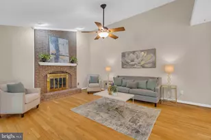 6762 Bronze Post Rd, Centreville, VA 20121 - Photo 20