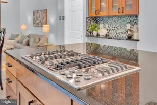 6762 Bronze Post Rd, Centreville, VA 20121 - Photo 16