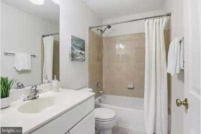 2409 Huntington Park Drive, Alexandria, VA 22303 - Photo 26